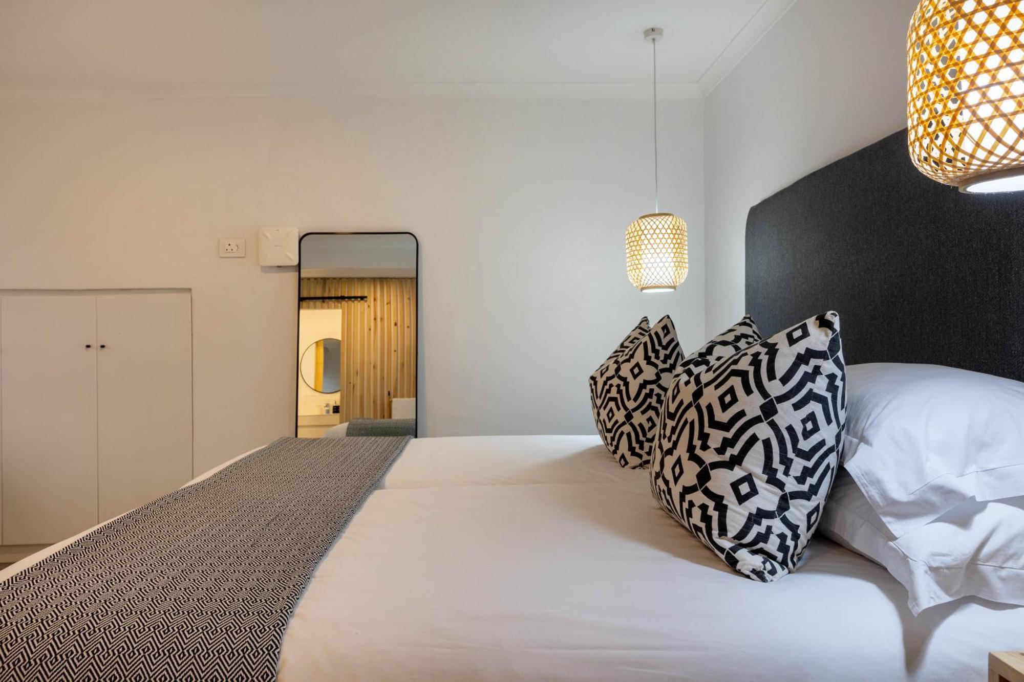 Eleven Hotel Плетенбърг Бей Екстериор снимка